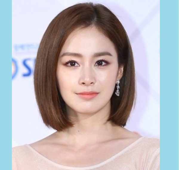 Kim Tae Hee đẹp rạng ngời với kiểu tóc ngắn rẽ ngôi