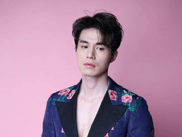 tóc rẽ ngôi Hàn Quốc
