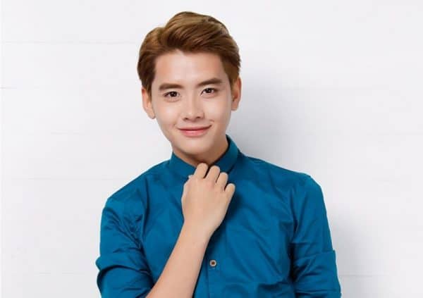 Thử để tóc side part xem bạn hấp dẫn cỡ nào