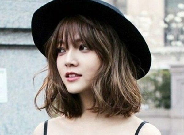 kiểu tóc ngắn mái thưa