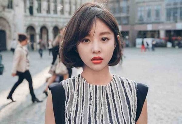 Kiểu tóc ngắn uốn cho khuôn mặt vuông