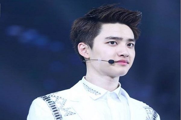 kiểu tóc vuốt xéo