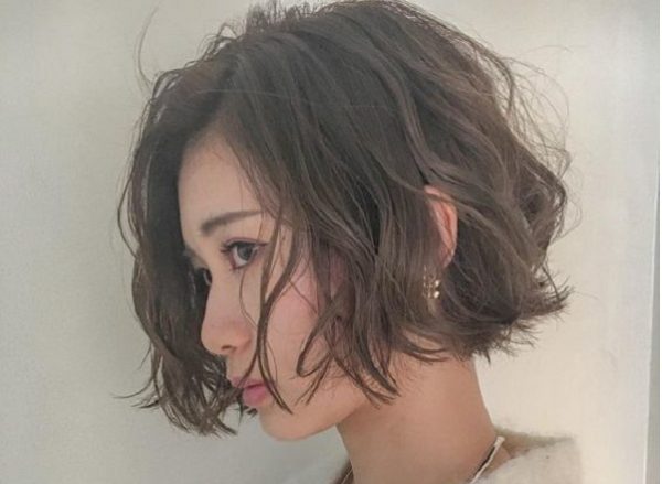 Kiểu tóc xoăn lượn sóng cho mái tóc mỏng
