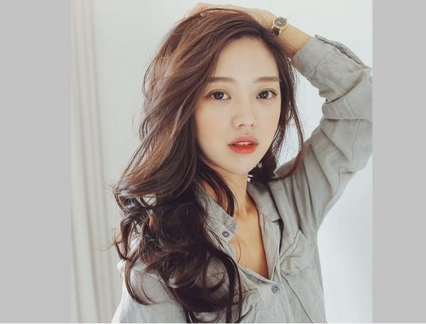 Tóc dài uốn navi tỉa tầng