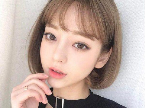 Tóc ngắn bob uốn cụp mái thưa