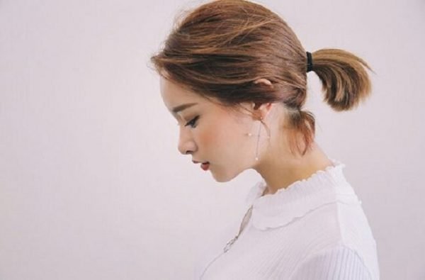 tóc ngắn buộc đuôi ngựa 1