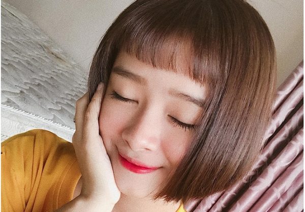 Tóc ngắn mái ngố