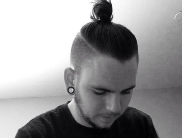 Kiểu tóc man bun