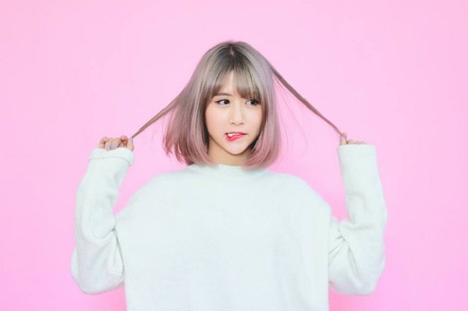 tóc ngắn nhuộm ombre hồng khói