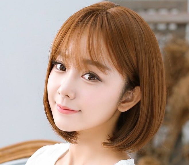 Tóc ngắn nhuộm vàng đồng