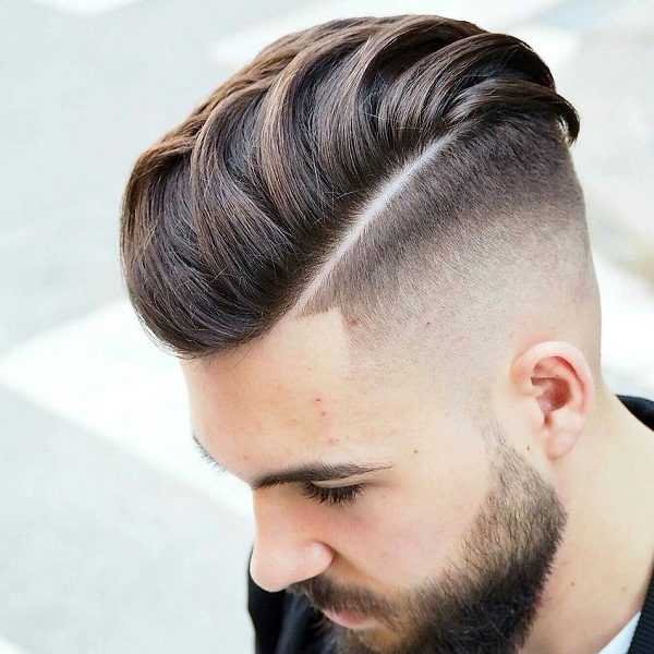 kiểu tóc đẹp Hard Part Pompadour Undercut