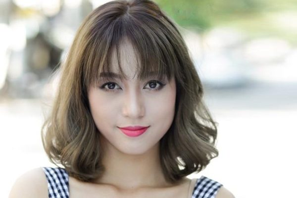 tóc bob nữ màu rượu vang