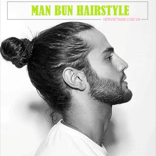 tóc nam đẹp cho mặt tròn manbun