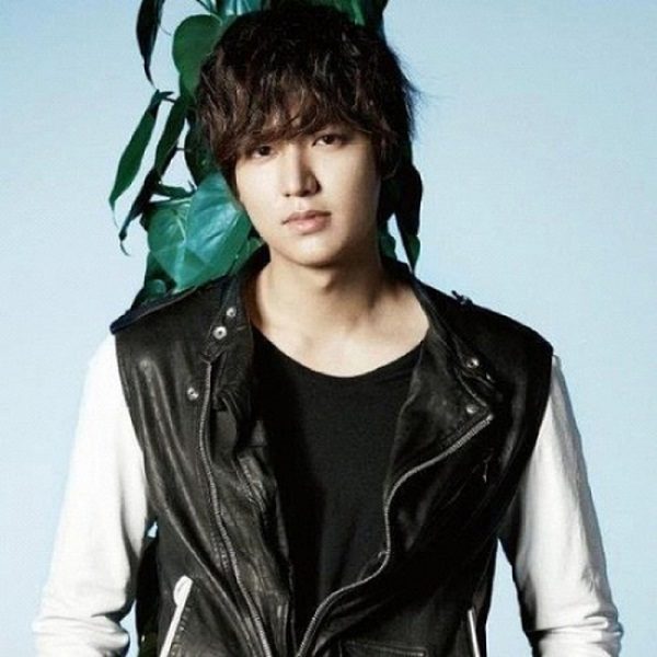 tóc nam uốn xoăn lee min ho