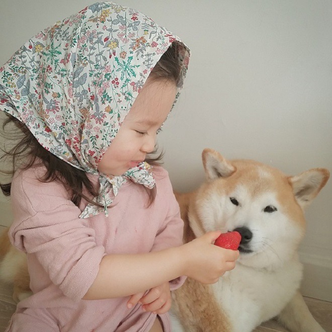 tóc ngắn cột khăn