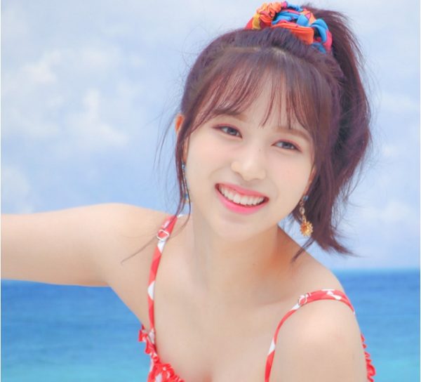 buộc tóc ngắn mùa hè