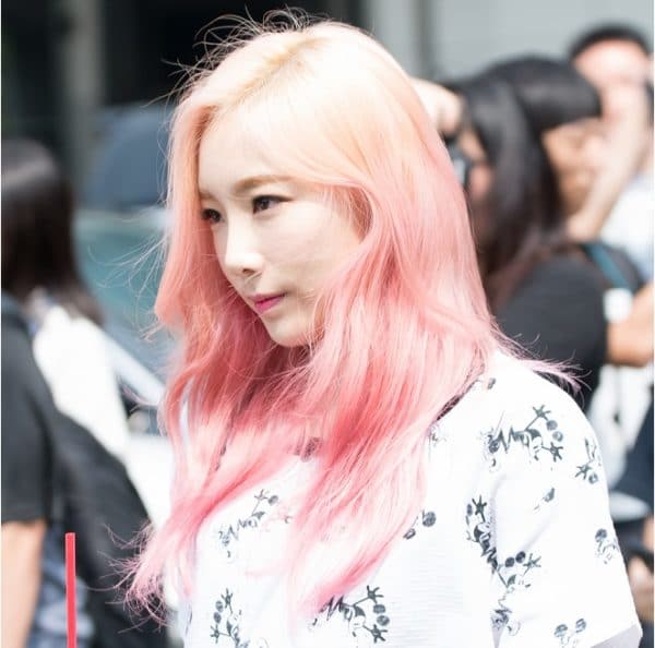 tóc hồng nhuộm ombre