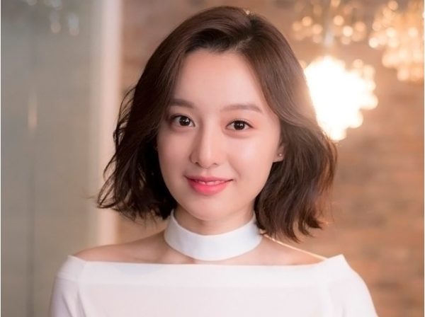 tóc ngắn cho mặt tròn nhỏ