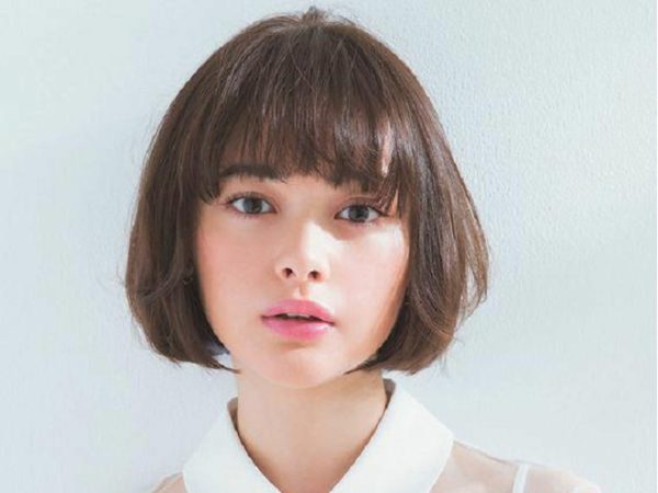 tóc ngắn mái ngang cho mặt dài
