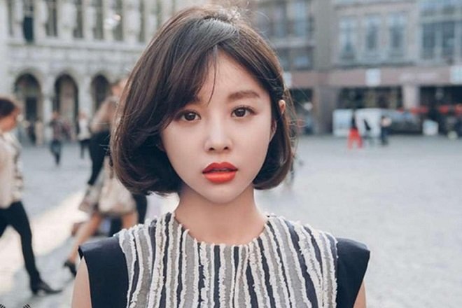 các kiểu tóc xoăn ngắn dễ thương