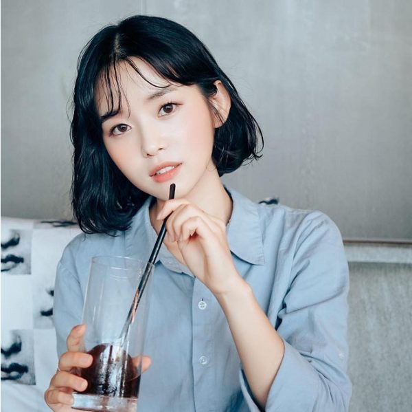 tóc ngắn mái thưa Hàn Quốc