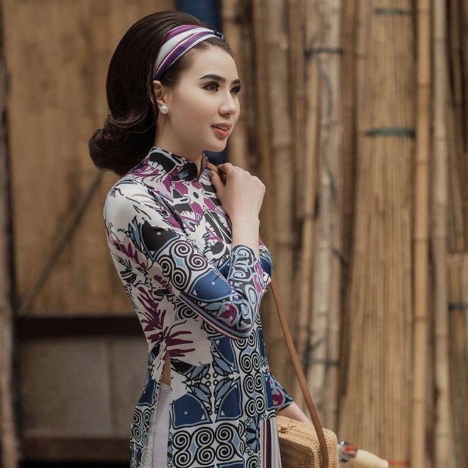 tóc ngắn uốn vểnh đuôi kiểu Bob