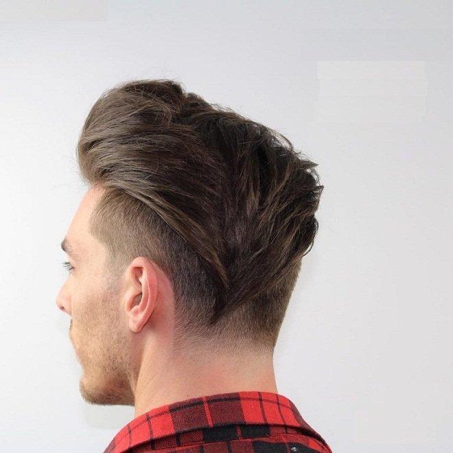kiểu tóc undercut cắt chữ V vuốt kiểu Pompadour