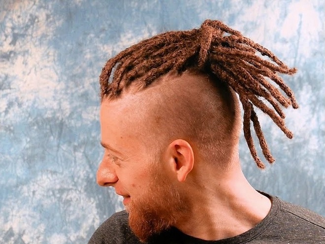 tóc dreadlock buộc đuôi ngựa