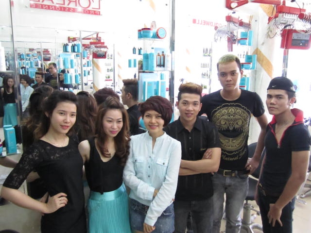 đội ngũ nhân viên tại salon tóc My My