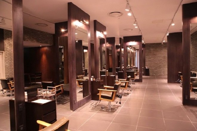 không gian bên trong Juno salon