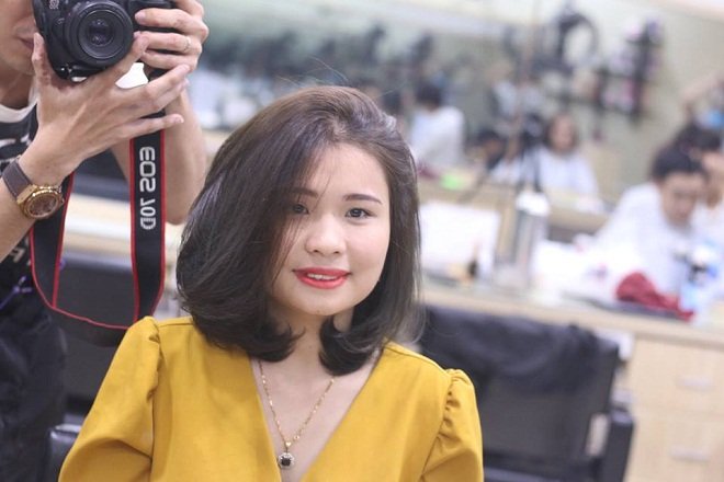 kiểu tóc ngắn uốn cúp được cắt và tạo kiểu tại Tuyết Phan salon