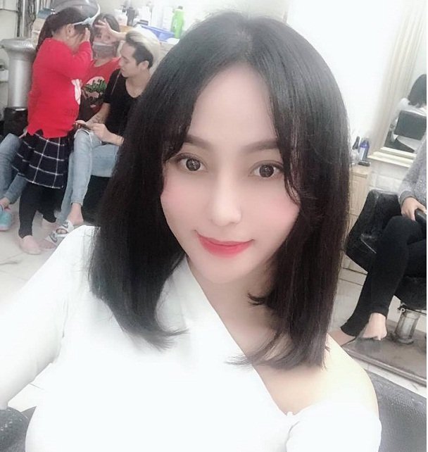 mẫu tóc thẳng ngang vai được cắt tại Vũ hair salon