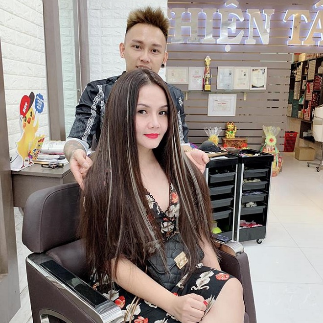 Dịch vụ nối tóc chính là điểm mạnh của salon Thiện Tây