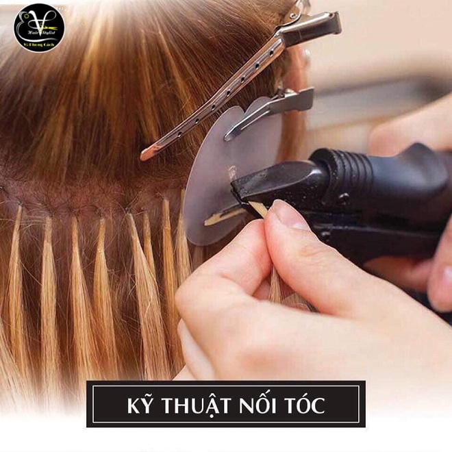 Nối tóc cũng là điểm mạnh của salon